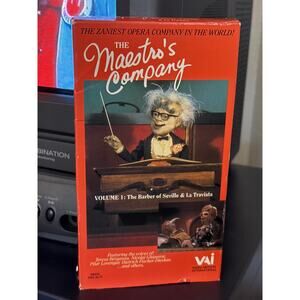 The maestros Company, volume 1 the barber of Seville and La Traviata. VHS opera